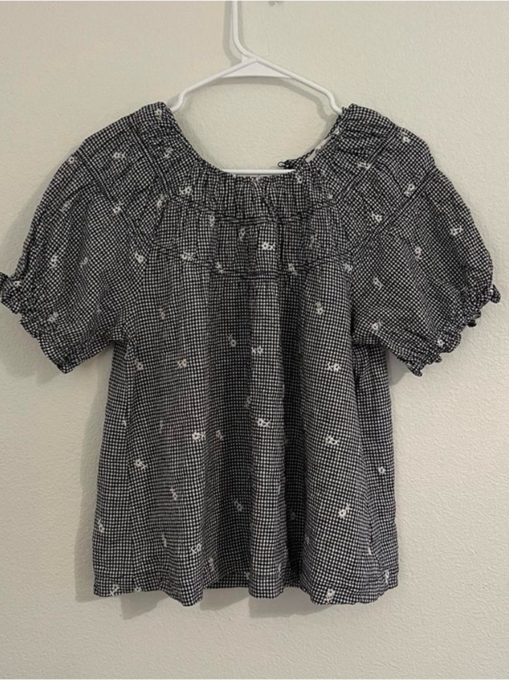 Madewell Black-and-White Gingham Smocked Puff-Sleeve Blouse
